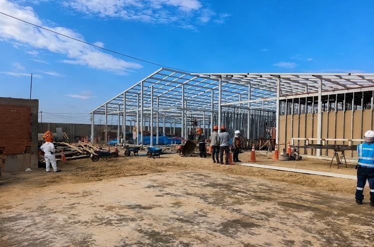 Estructuras metálicas para el Hospital de Monsefú